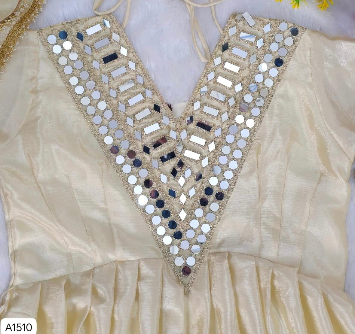 White Mirror Suit set