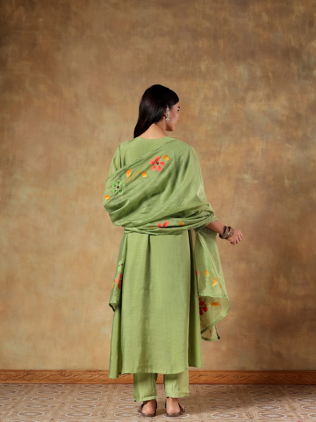 Vanya Mul Chanderi Hand-Embroidered 3-Piece Set