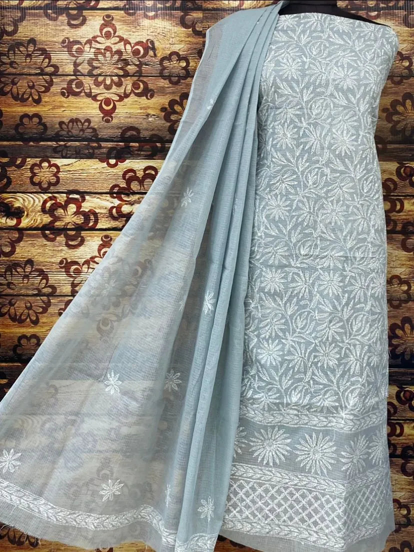 Tepchi Chikankari