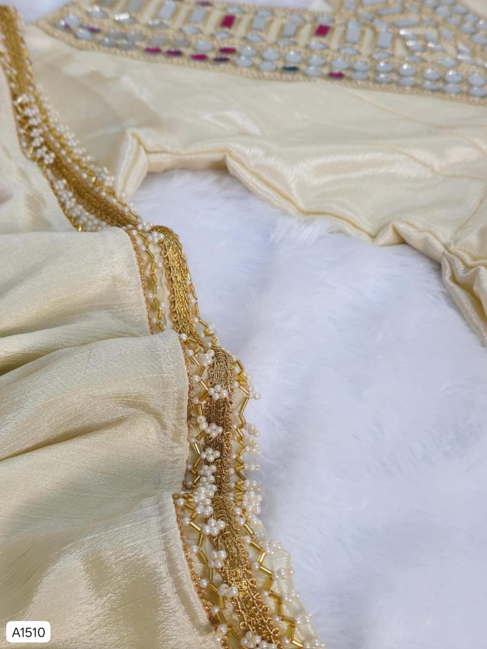 White Mirror Suit set