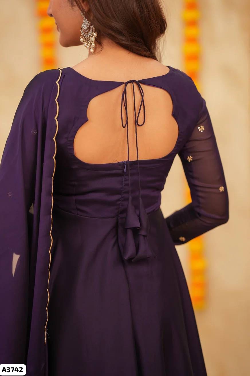 Georgette glimmer gown with monochrome dupatta