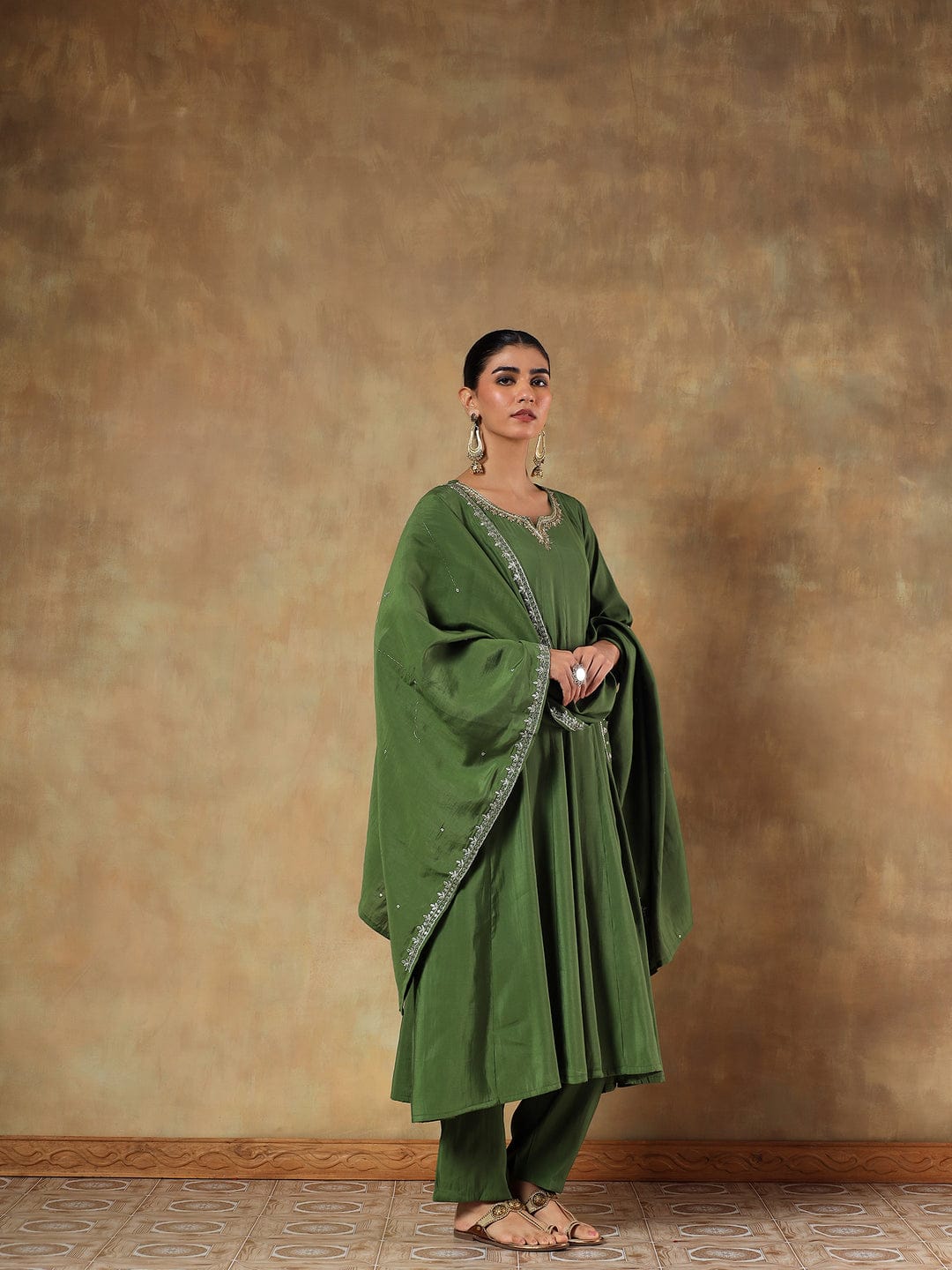 Aarvi Olive Crepe Silk Embroidered 3-Piece Set