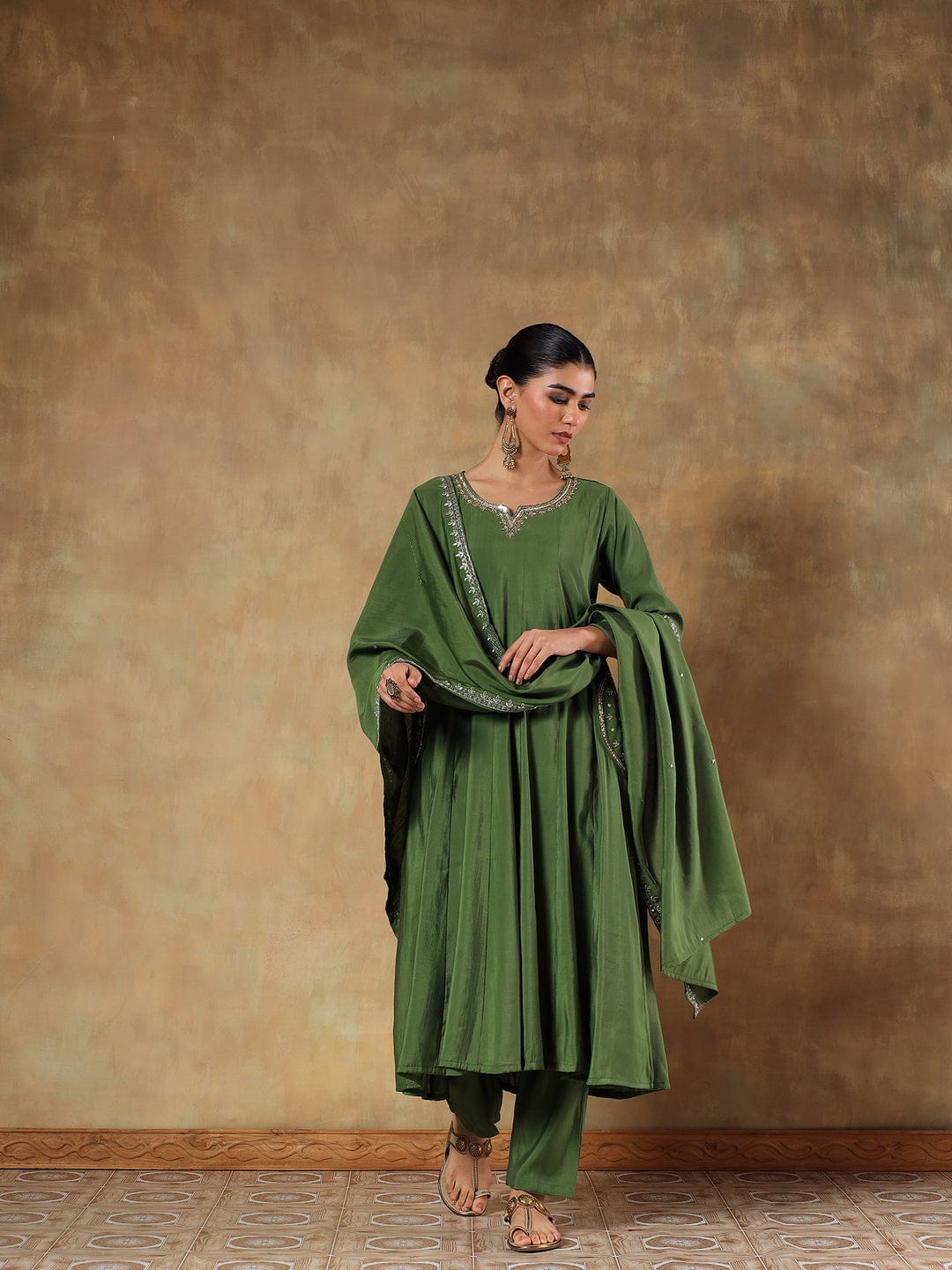 Aarvi Olive Crepe Silk Embroidered 3-Piece Set