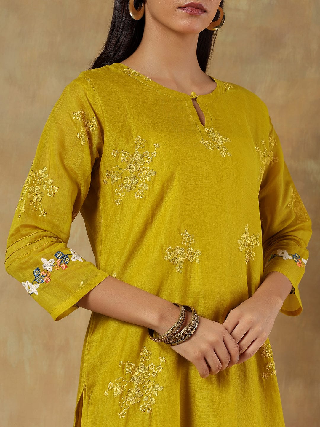 Mustard yellow mul-chanderi suit set