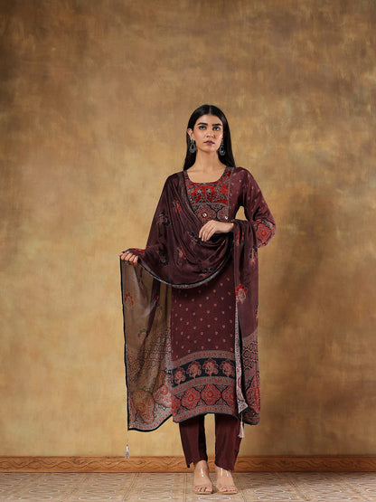 Deep wine-toned Russian silk set
