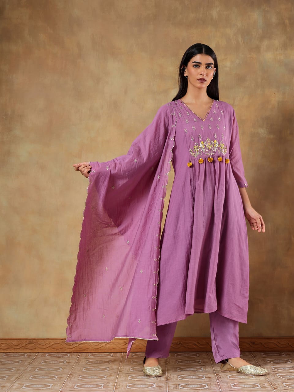 Suhaira Mul Cotton Chanderi Hand-Embroidered 3-Piece Set