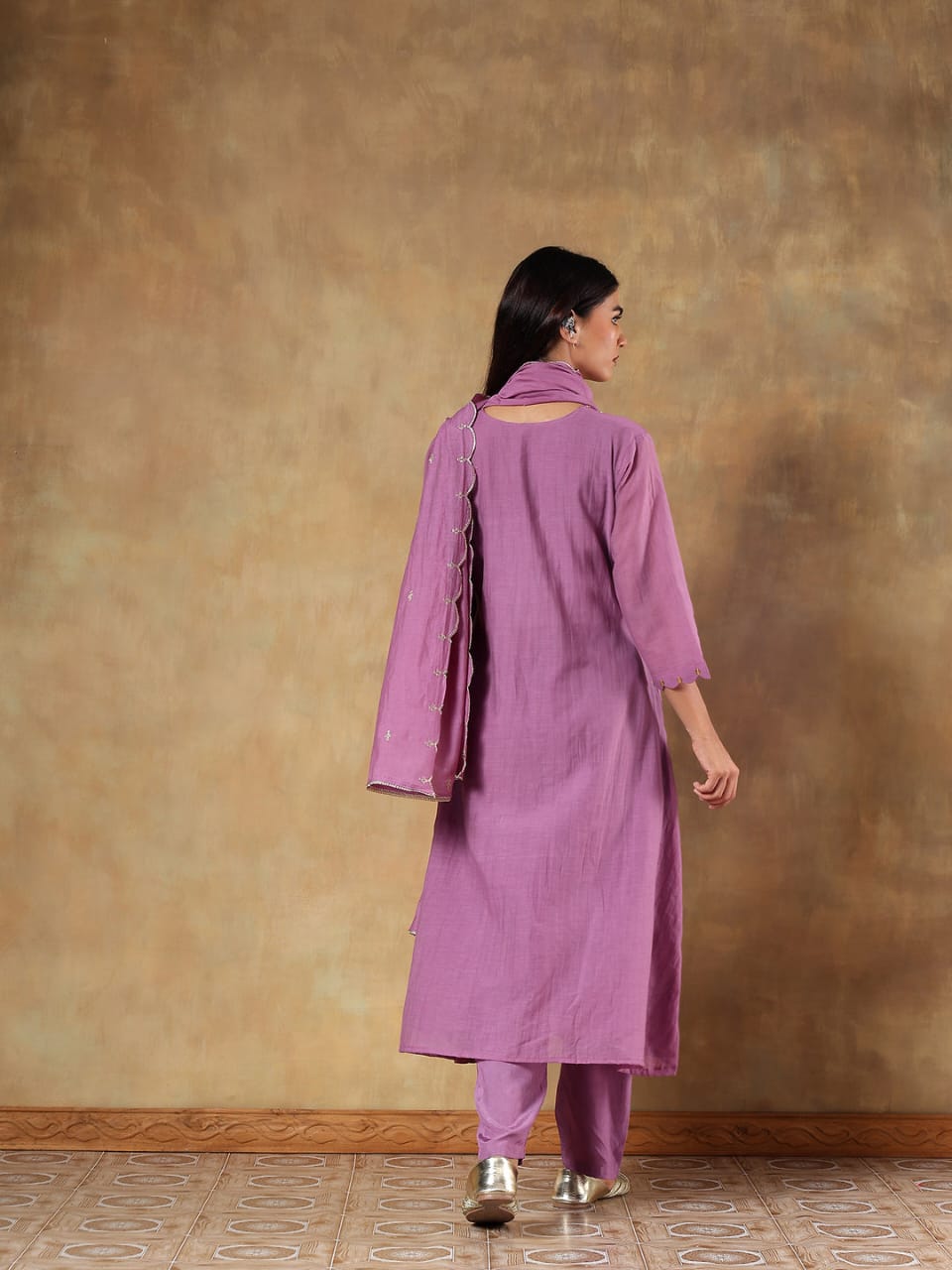 Suhaira Mul Cotton Chanderi Hand-Embroidered 3-Piece Set