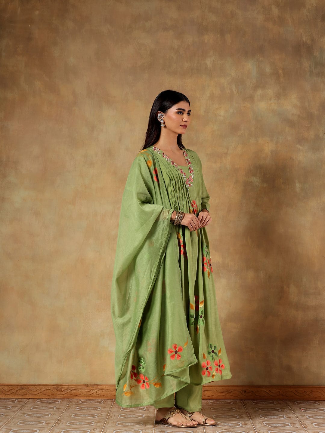 Vanya Mul Chanderi Hand-Embroidered 3-Piece Set