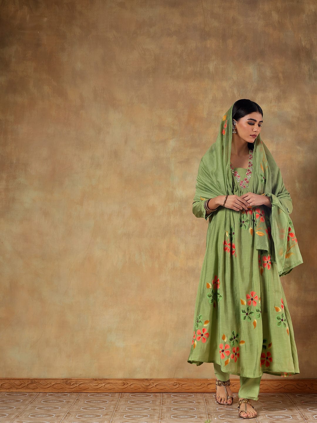Vanya Mul Chanderi Hand-Embroidered 3-Piece Set