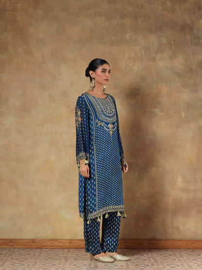 Noorvi Navy Viscose Silk Embroidered 3-Piece Set