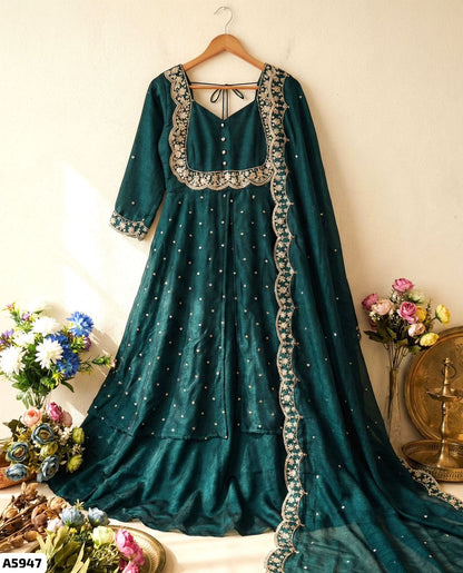 Anarkali Suit Set