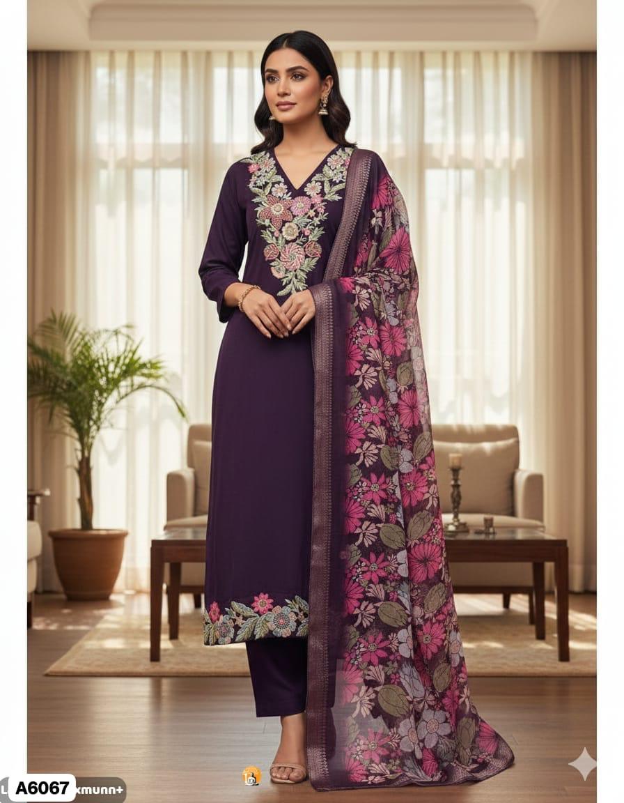 Muslin Suit with hand embroidery