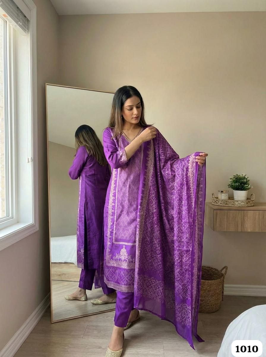 Royal Glow Silk 3-Piece Set