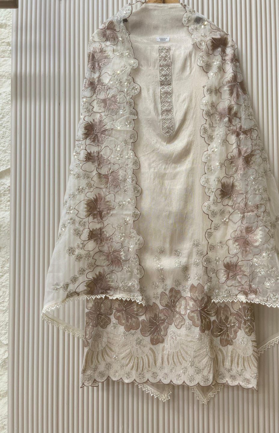 Ivory Tissue Shimmer Silk Embroidered Unstitched 3-Piece Suit