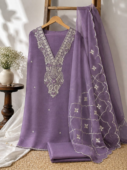 Crush tissue fabric heavy jardoz work kurta with crush tissue gotta work dupatta